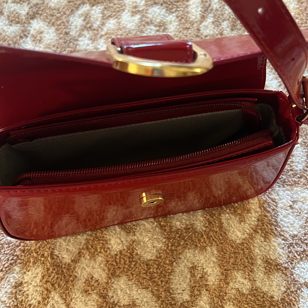 90s Faux Patent Leather Red Shoulder Bag - Picture 5 of 6